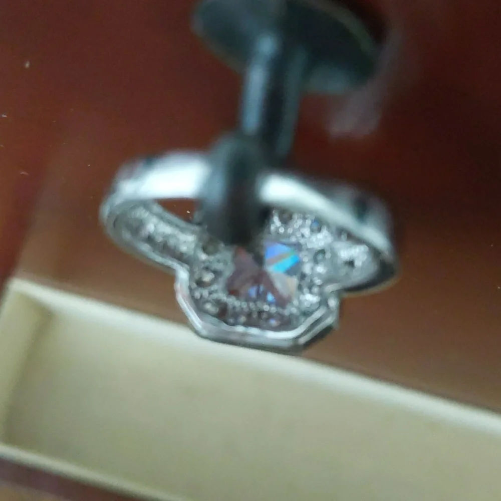 Silver ring - Picture 3 of 9